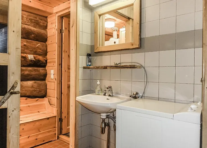 Sallanhelmi C1 By Interhome